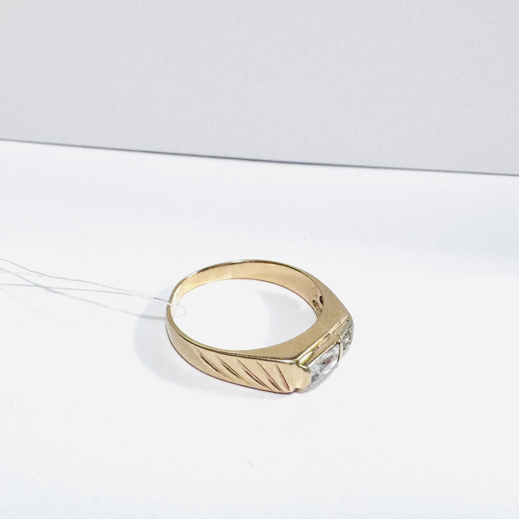 Перстень з червоного золота з цирконієм (33425283) 3