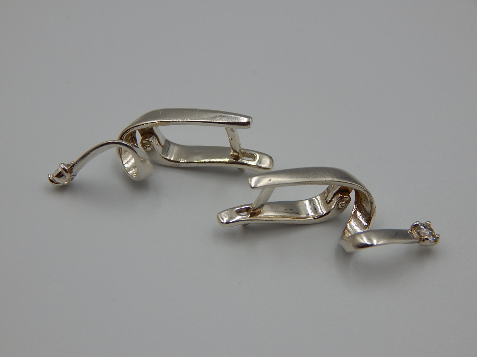 Срібні сережки з цирконієм (32418866) 3