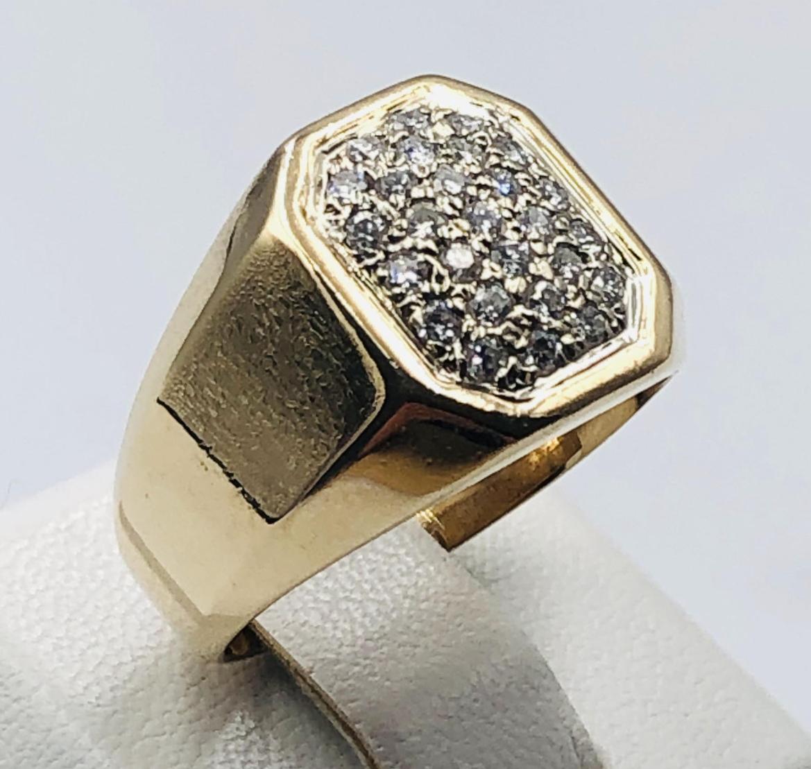 Перстень из желтого и белого золота с бриллиантом (-ми) (33064292) 0