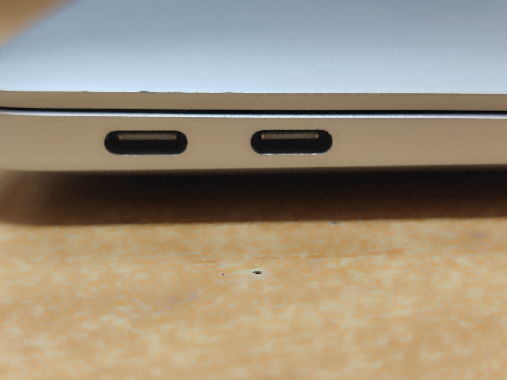 Ноутбук Apple New MacBook Air M1 13.3'' 256Gb MGN93 Silver 2020 4