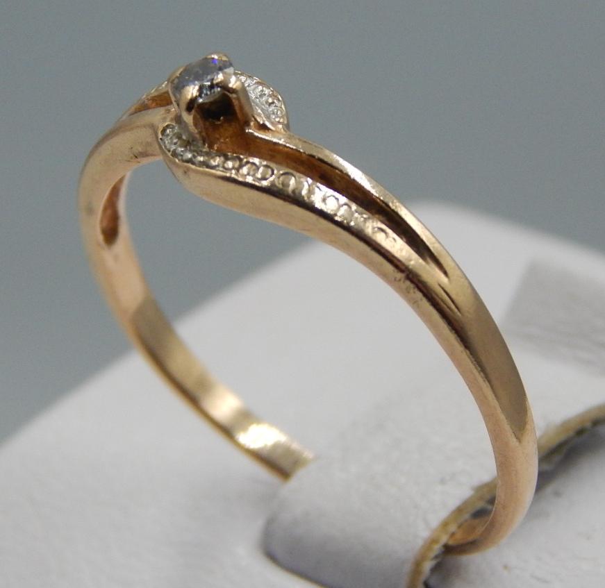 Кольцо из красного золота с цирконием (32987007) 1