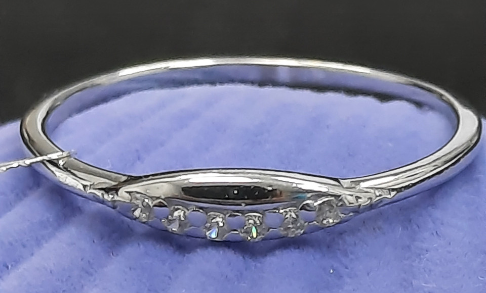 Серебряное кольцо с цирконием (31267555) 0