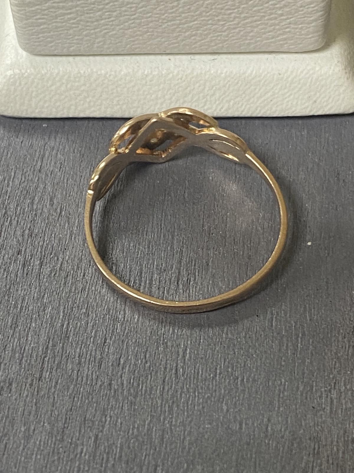 Кольцо из красного и белого золота с цирконием (33823155)  4