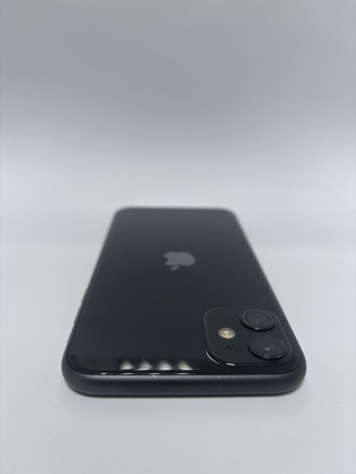Apple iPhone 11 128GB Black 3
