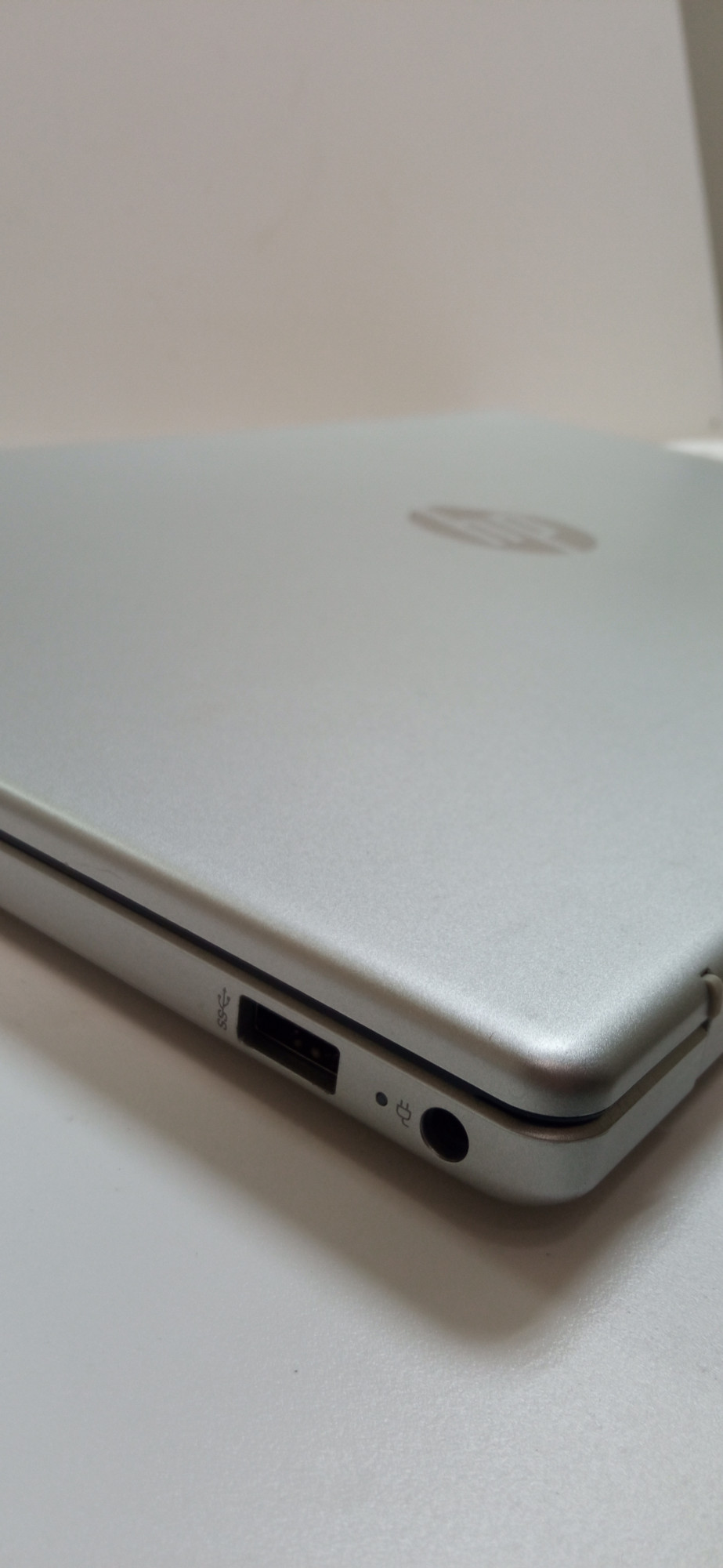 Ноутбук HP 15-fc0018nq (7K0R1EA) 7