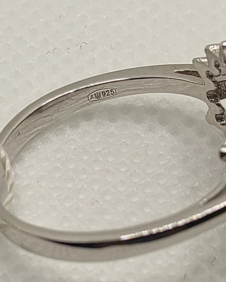 Серебряное кольцо с жемчугом и цирконием (32355664) 3