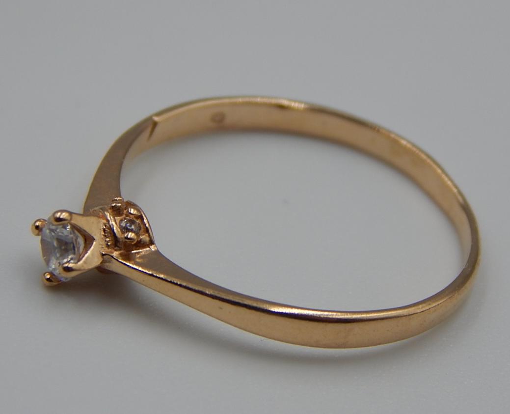 Кольцо из красного золота с цирконием (32650139)  3