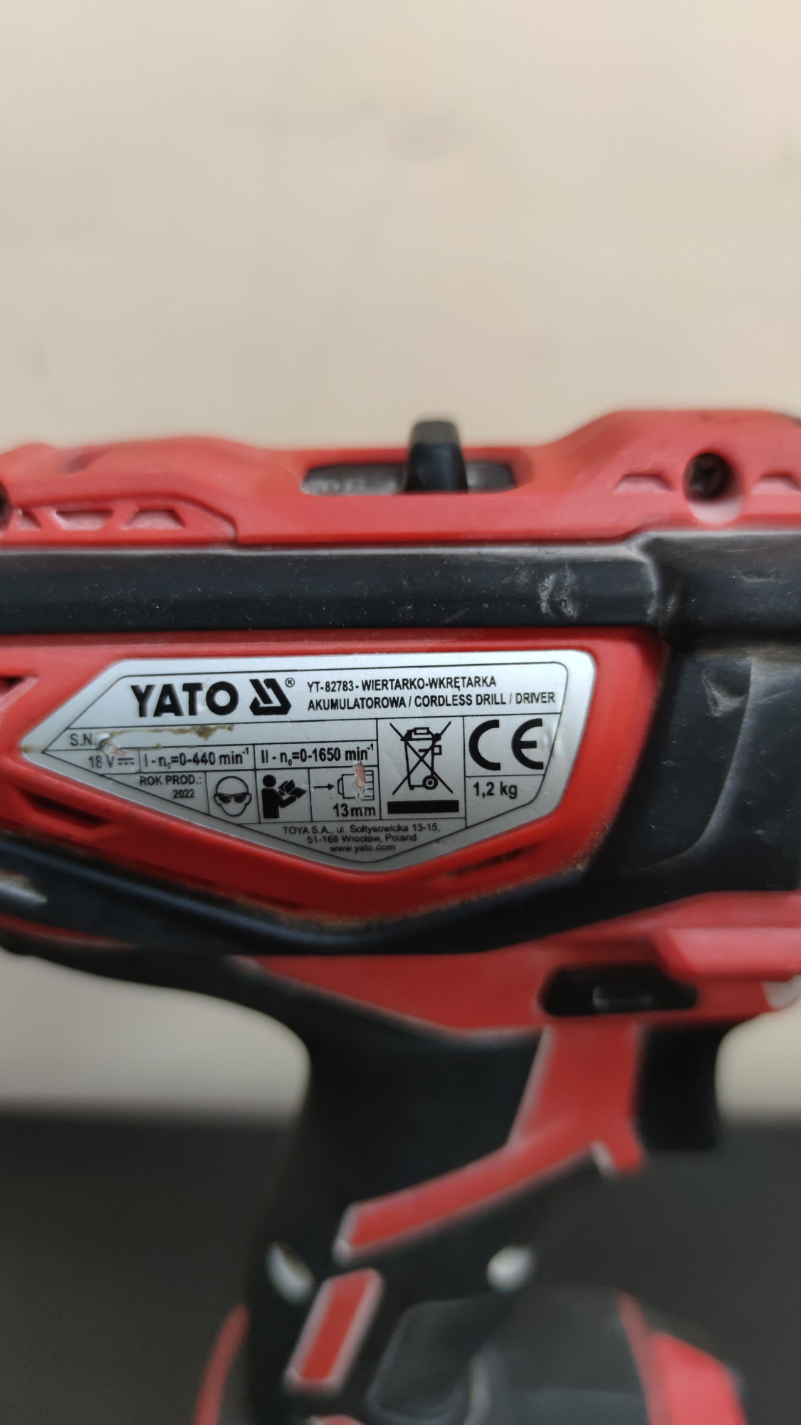 Дрель-шуруповерт аккумуляторный Yato YT-82783 3