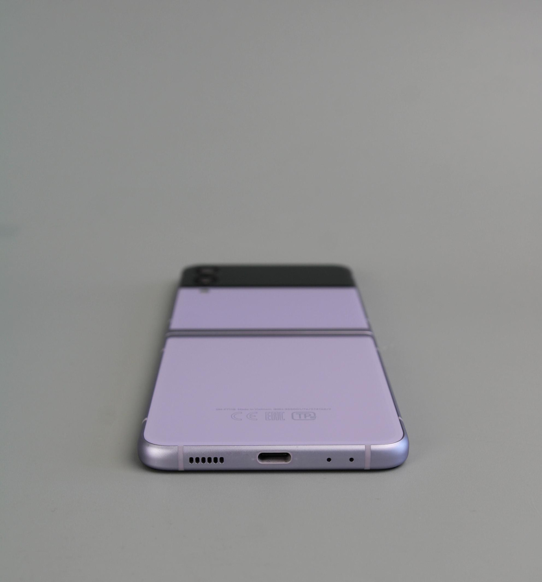 Samsung Galaxy Flip3 5G 8/128Gb Lavender (SM-F711BLVA) 8