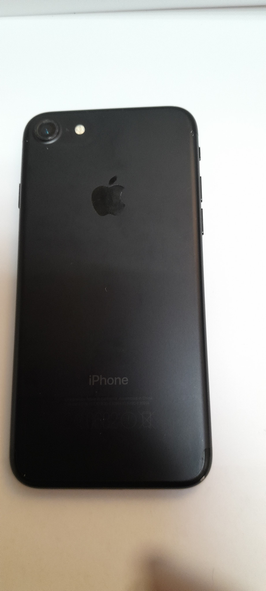 Apple iPhone 7 128Gb Black 2