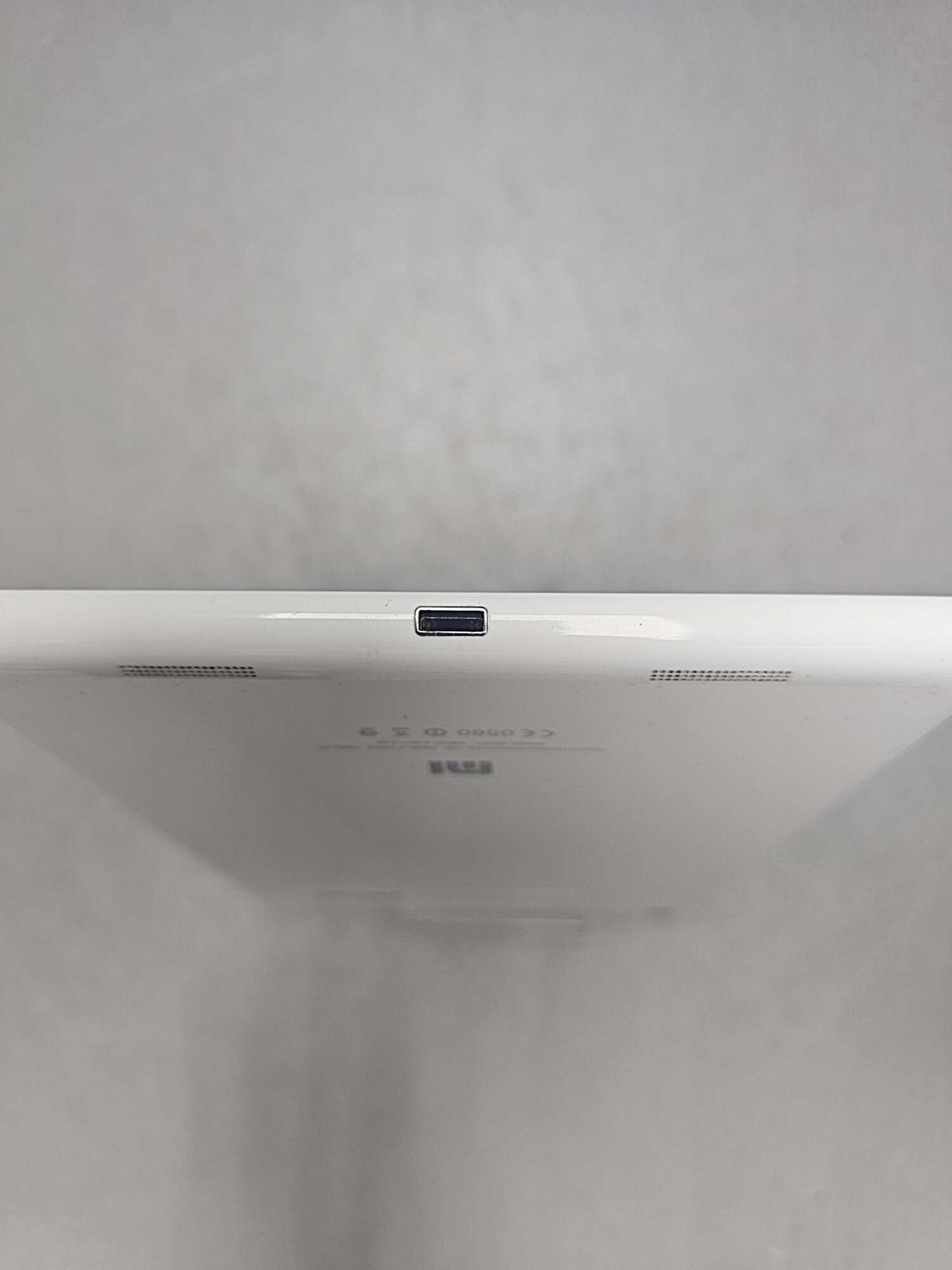 Планшет Xiaomi MiPad 64GB Wi-Fi  8