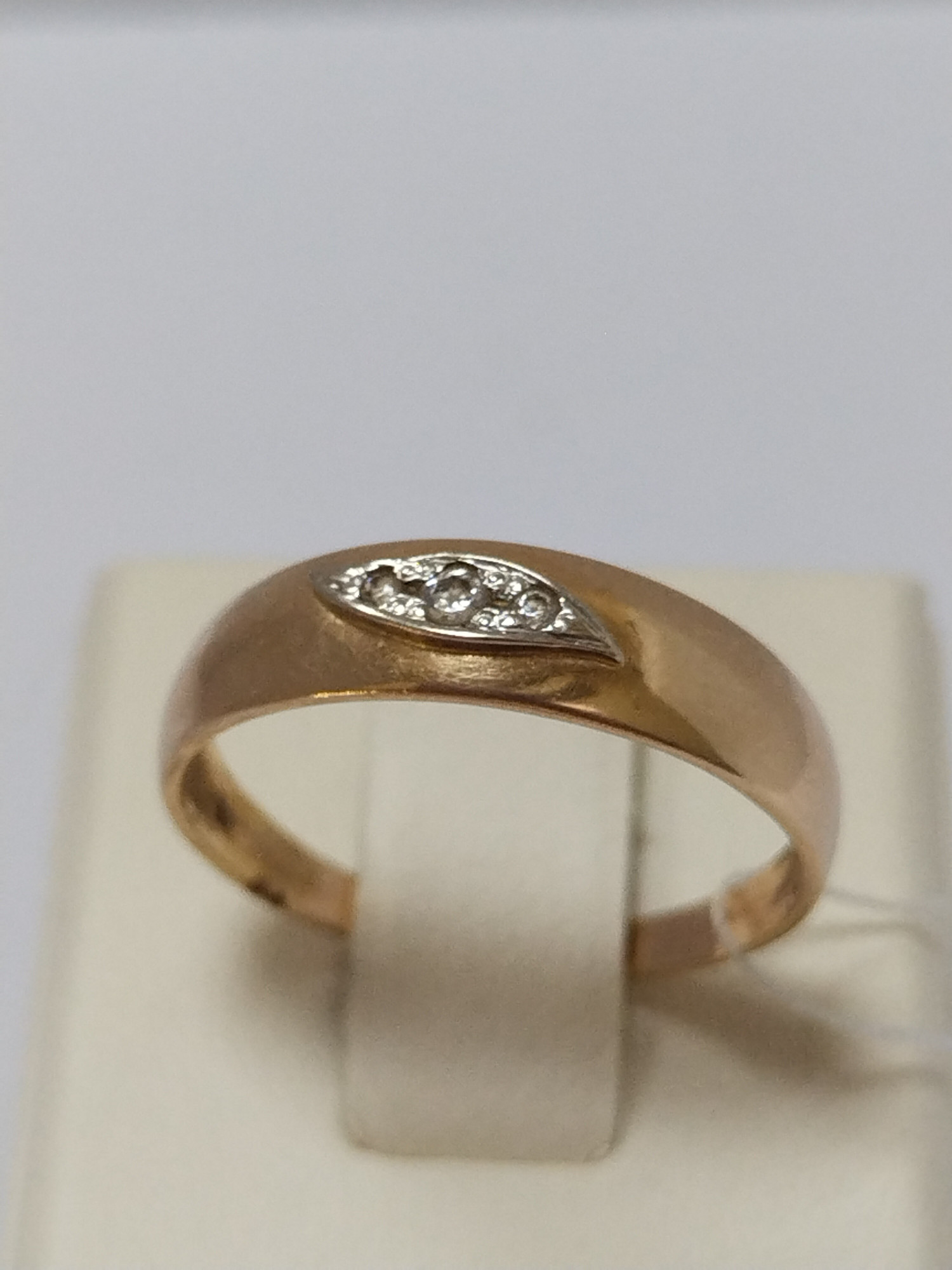 Кольцо из красного и белого золота с цирконием (33740037) 1