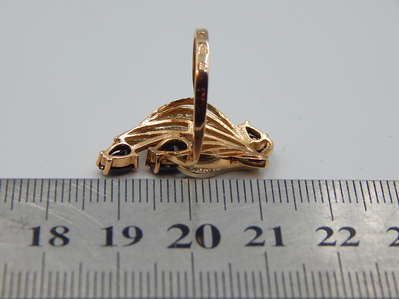 Кольцо из красного и белого золота с цирконием (32198840)  5