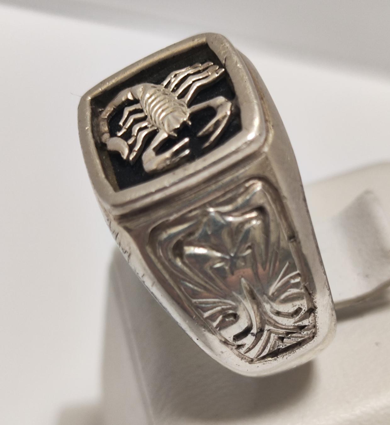 Срібний перстень з емаллю (33542502) 1