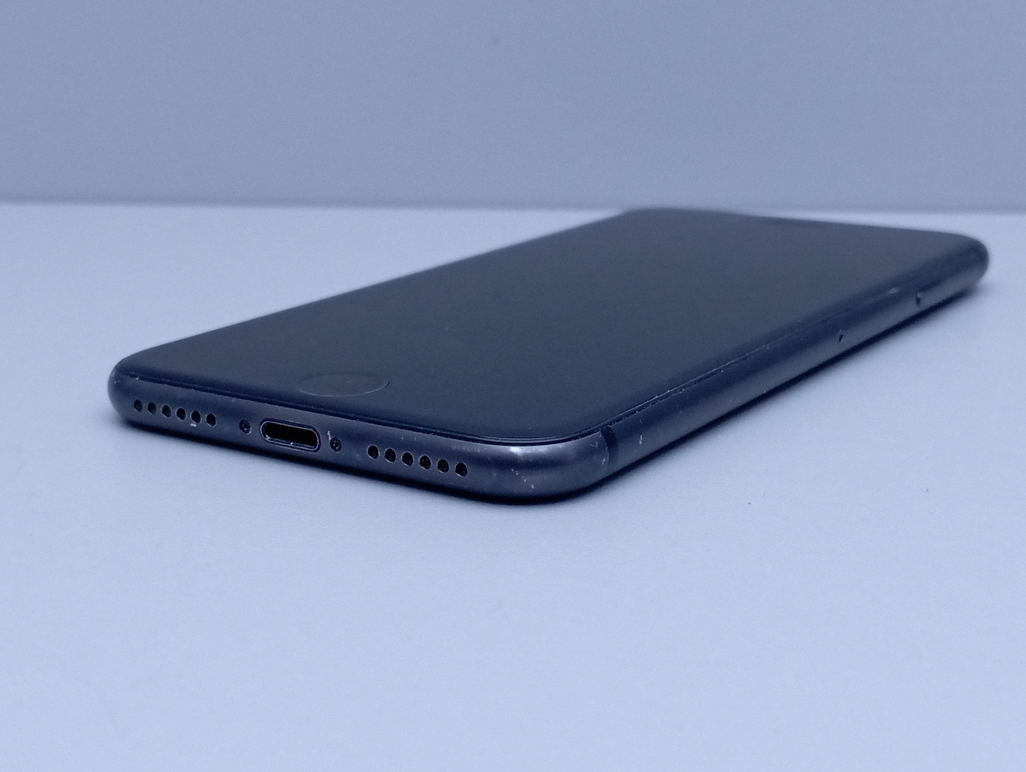 Apple iPhone 8 64Gb Space Gray (MQ6G2) 10