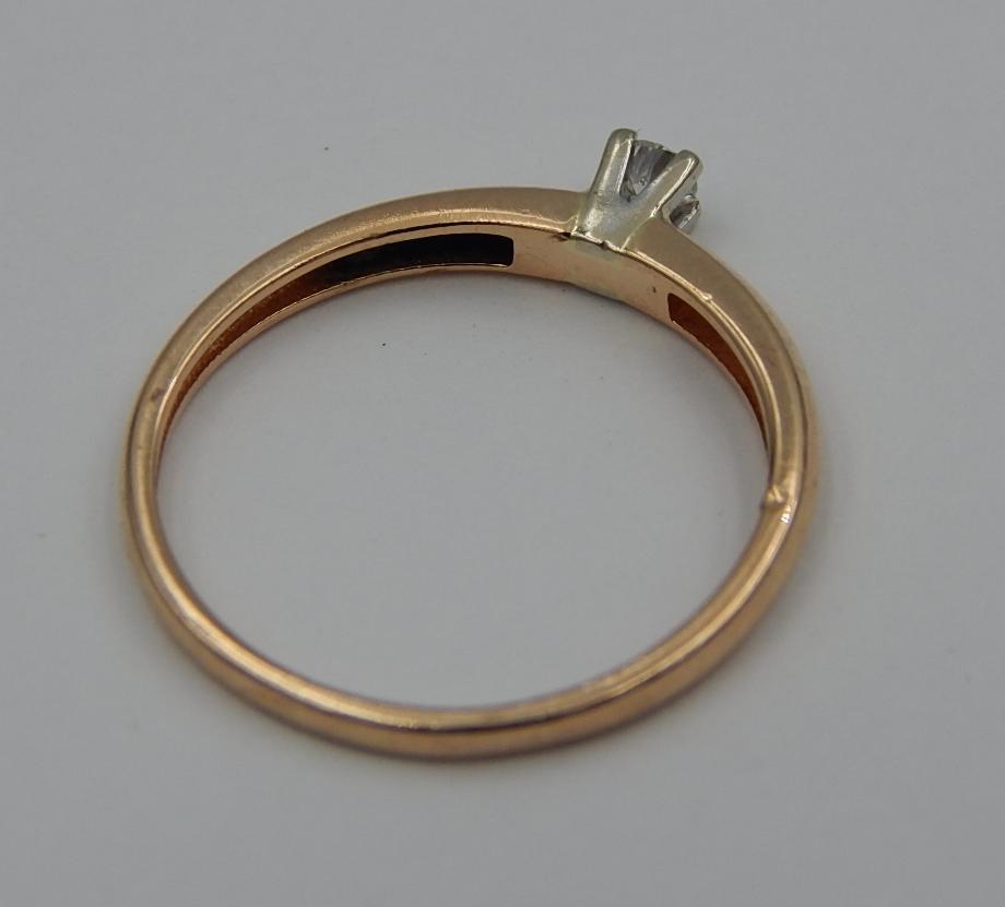 Кольцо из красного и белого золота с бриллиантом (-ми) (30718992) 3