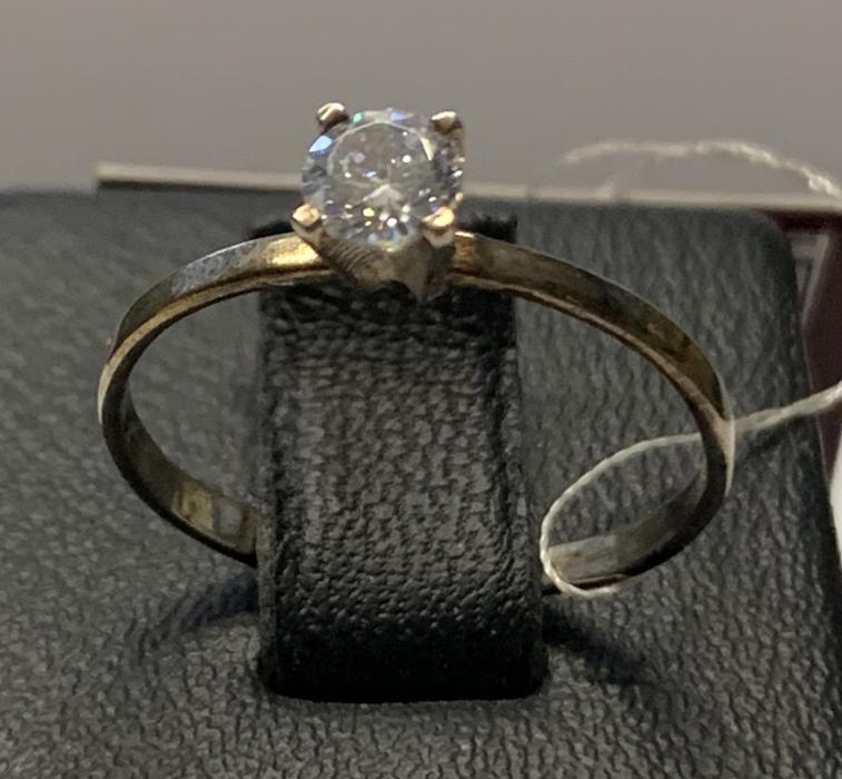 Серебряное кольцо с цирконием (30514259) 0