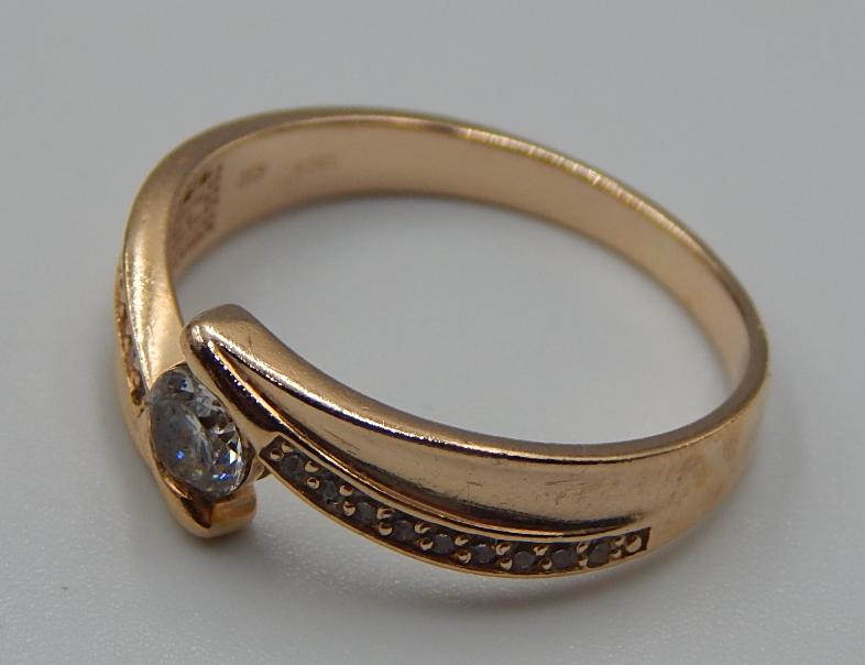 Кольцо из красного золота с цирконием (32067443)  2