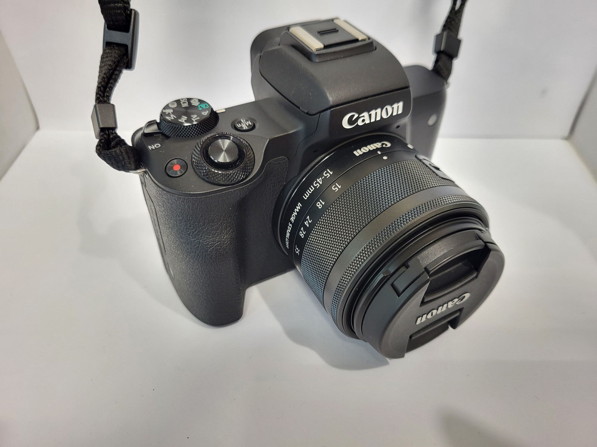Бездзеркальний фотоапарат Canon EOS M50 Body 1