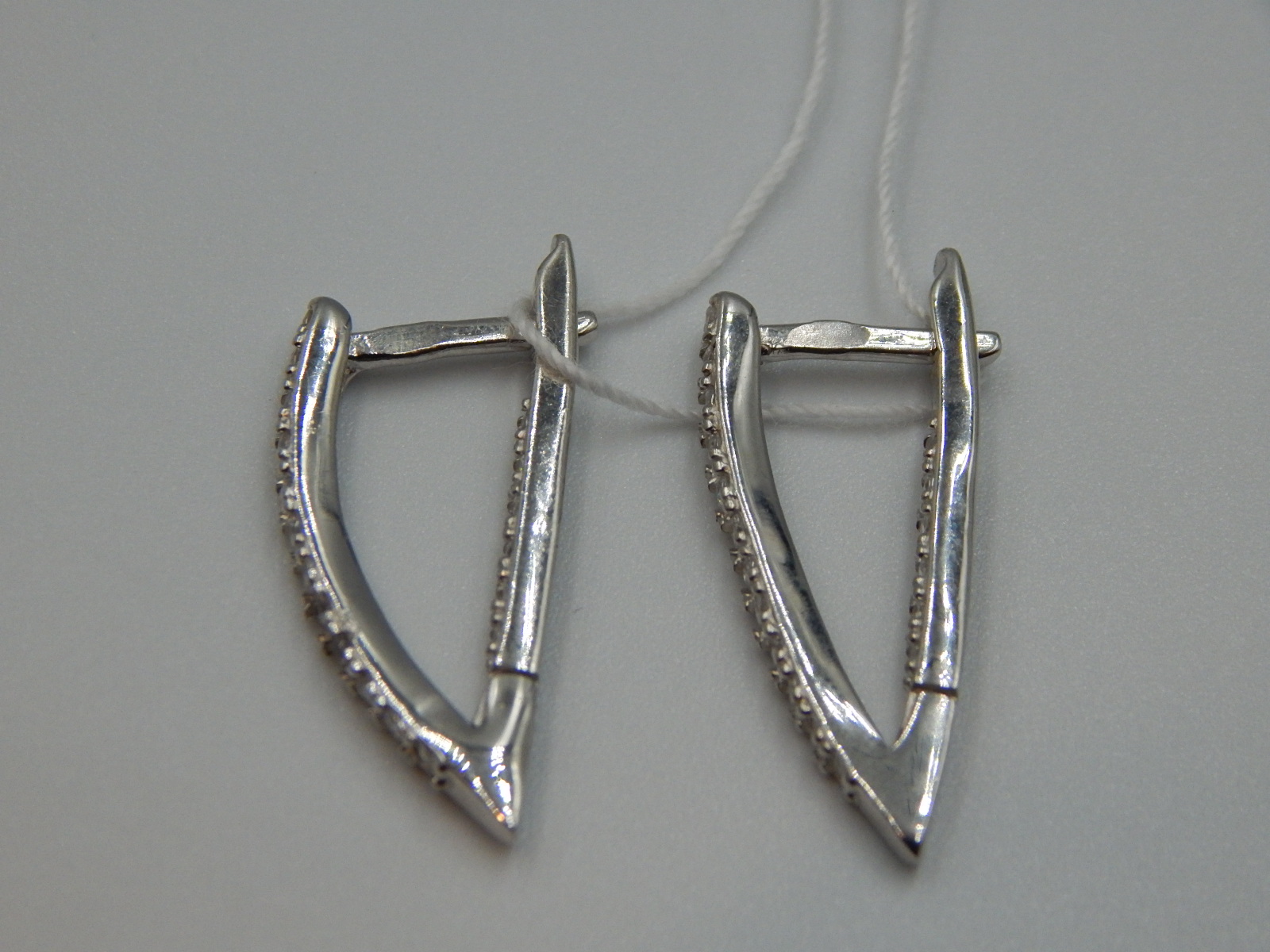 Серебряные серьги с цирконием (30500926) 3