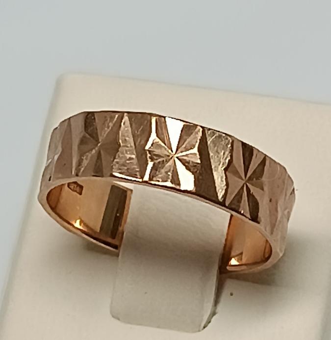 Обручальное кольцо из красного золота (33808947)  0