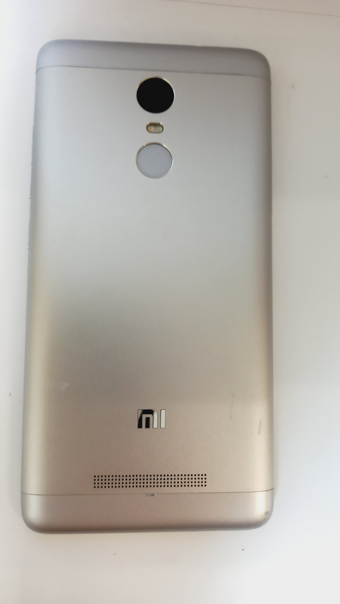 Xiaomi Redmi Note 3 3/32Gb  1