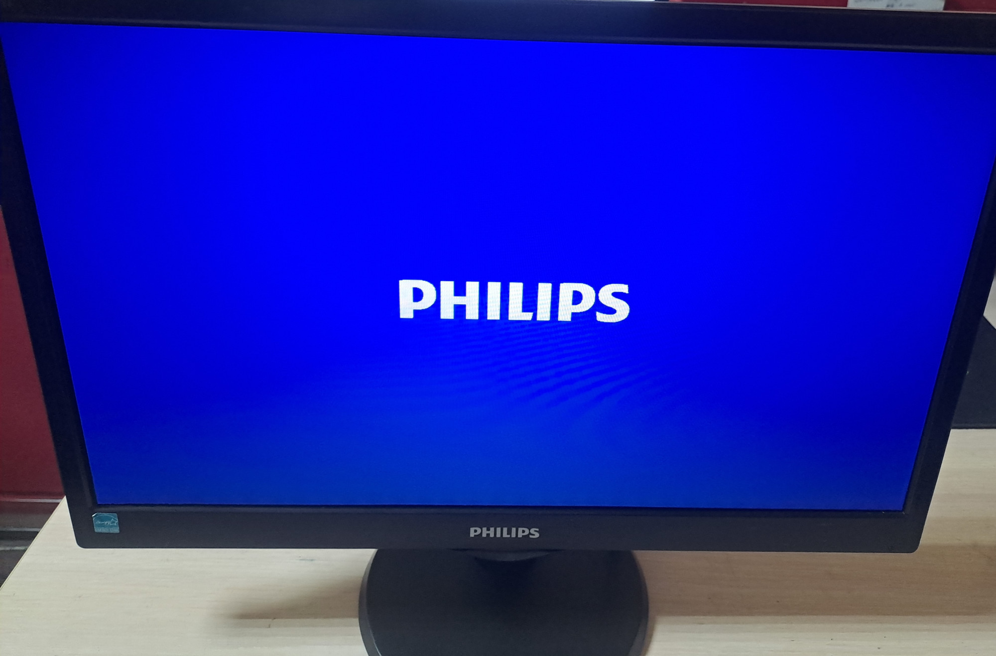 Монітор Philips 193V5LSB2 0