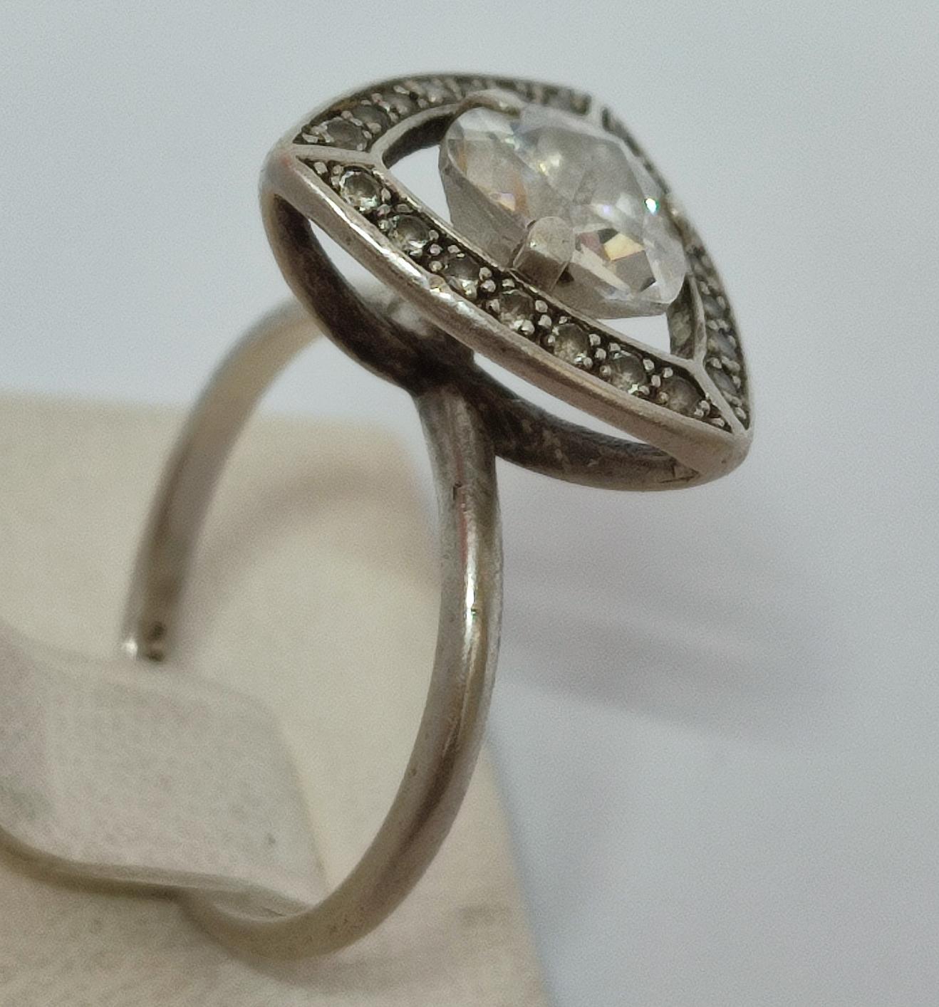 Серебряное кольцо с цирконием (33940839) 1
