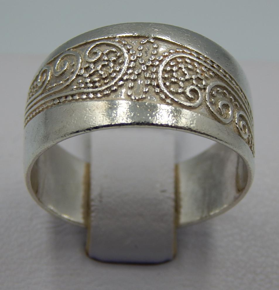 Серебряное кольцо (32591851) 0
