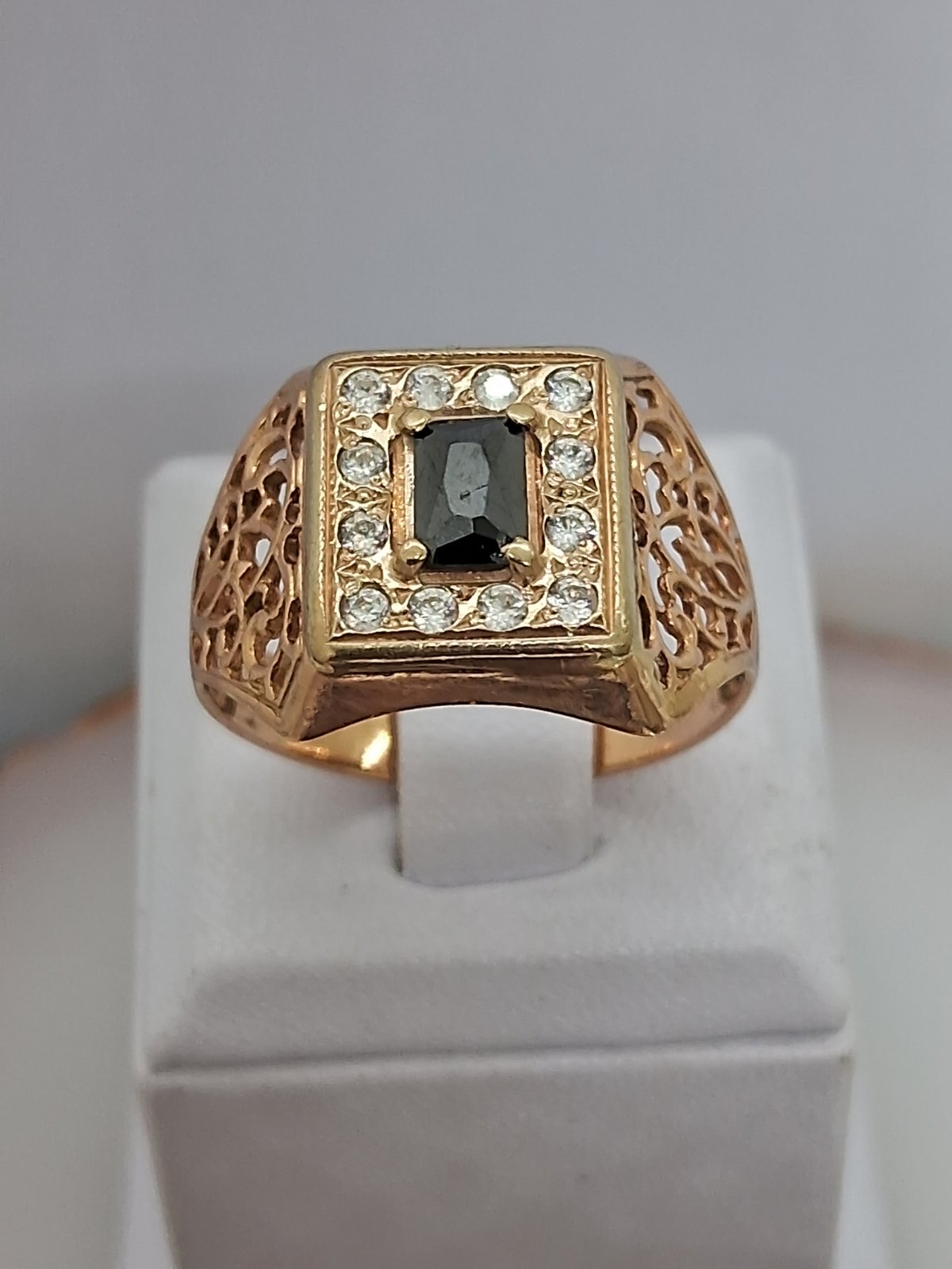 Перстень из красного и белого золота с цирконием (33779457) 1