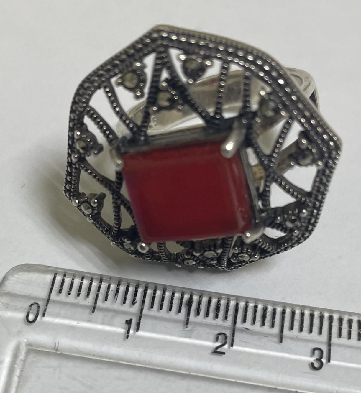 Серебряное кольцо с сардониксом и цирконием (33339167) 5