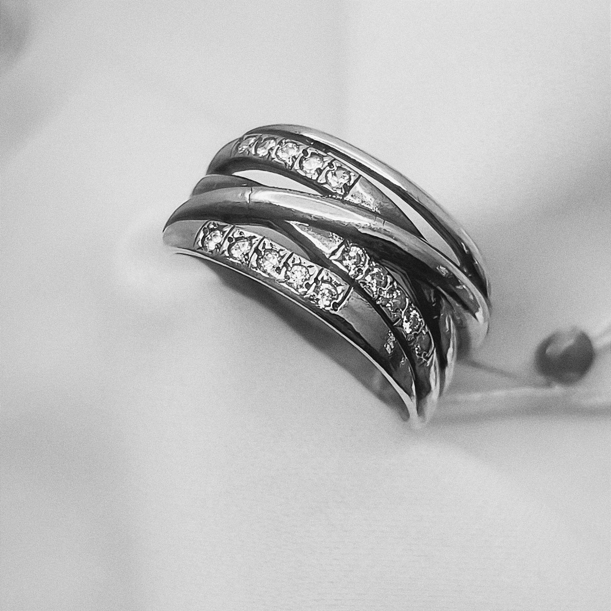 Серебряное кольцо с цирконием (33454910) 4
