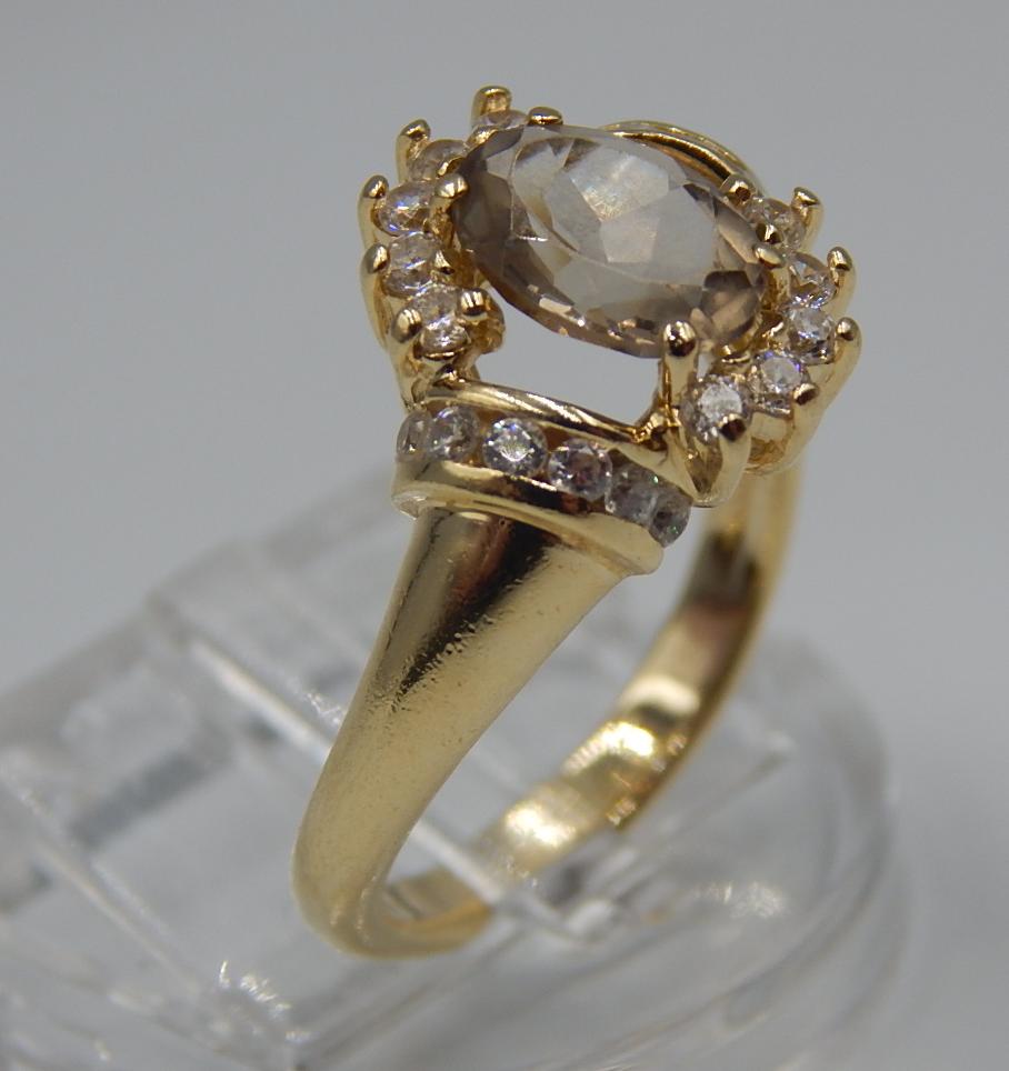 Кольцо из желтого золота с цирконием (33725527)  1