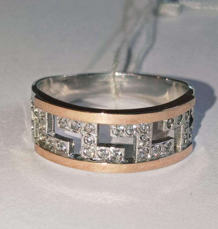 Серебряное кольцо с золотой вставкой и цирконием (25316953) 0