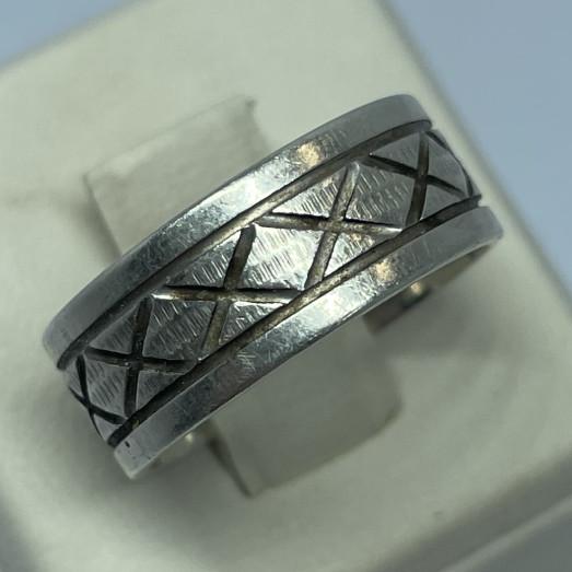Серебряное кольцо (33487631) 0