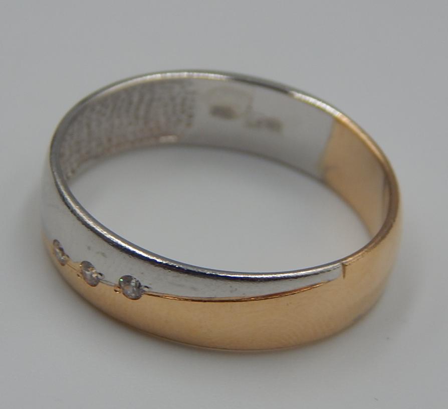 Обручальное кольцо из красного и белого золота с цирконием (33747307) 2
