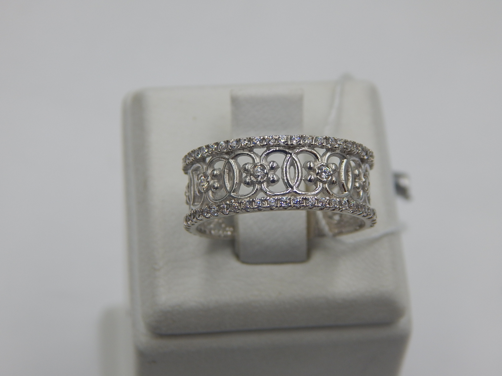 Серебряное кольцо с цирконием (33066856) 2