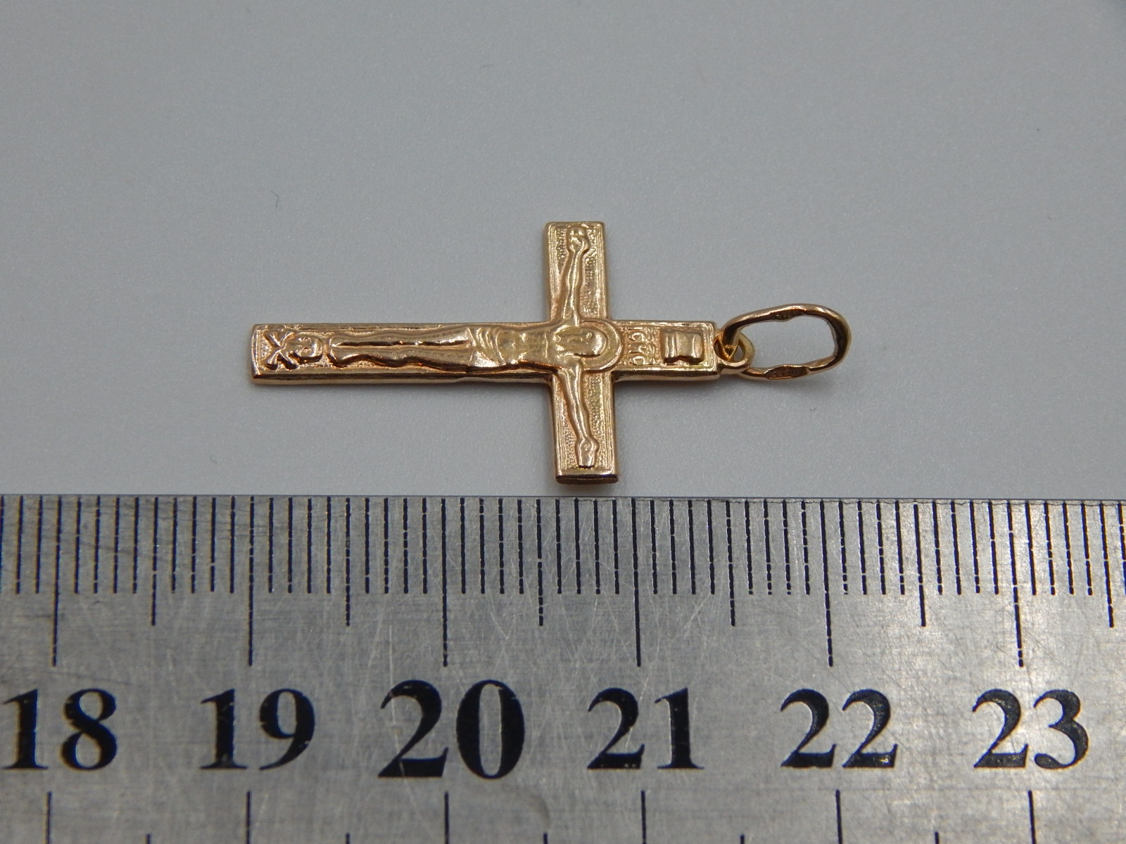 Підвіс-хрест з червоного золота (33127328) 4