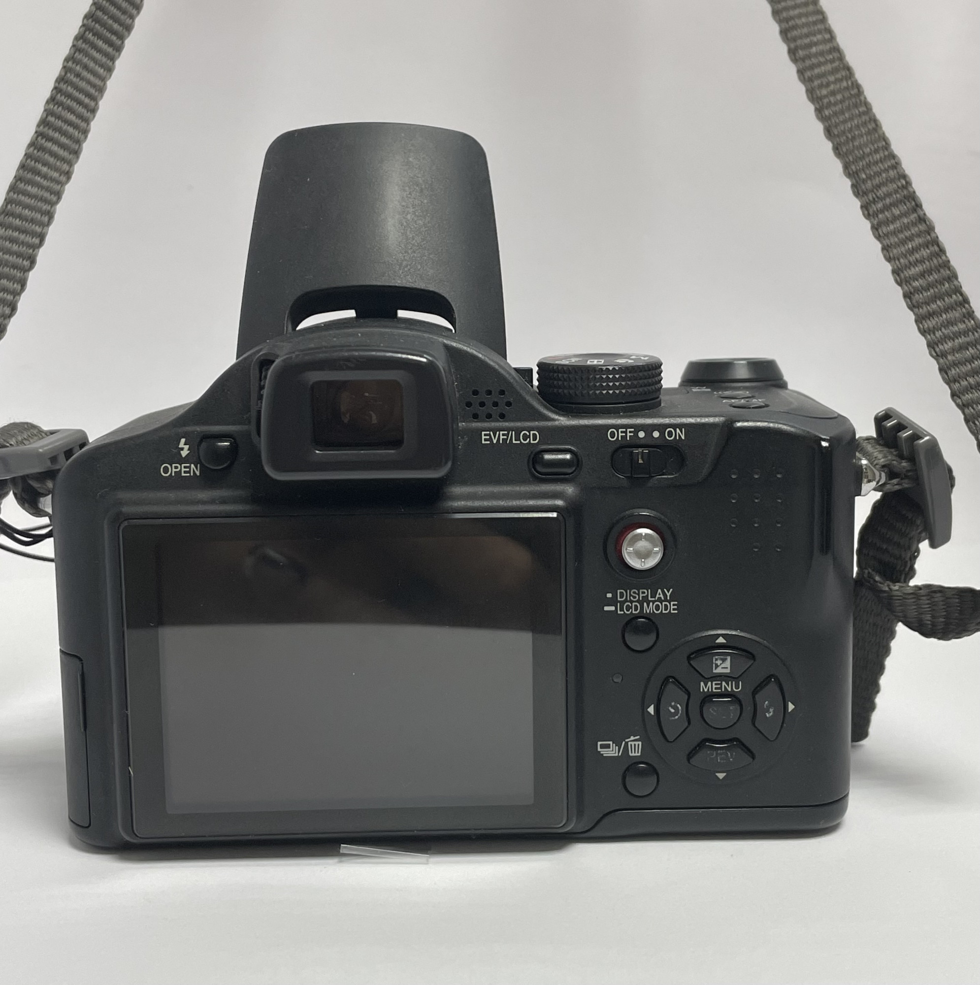 Фотоапарат Panasonic Lumix DMC-FZ7 2