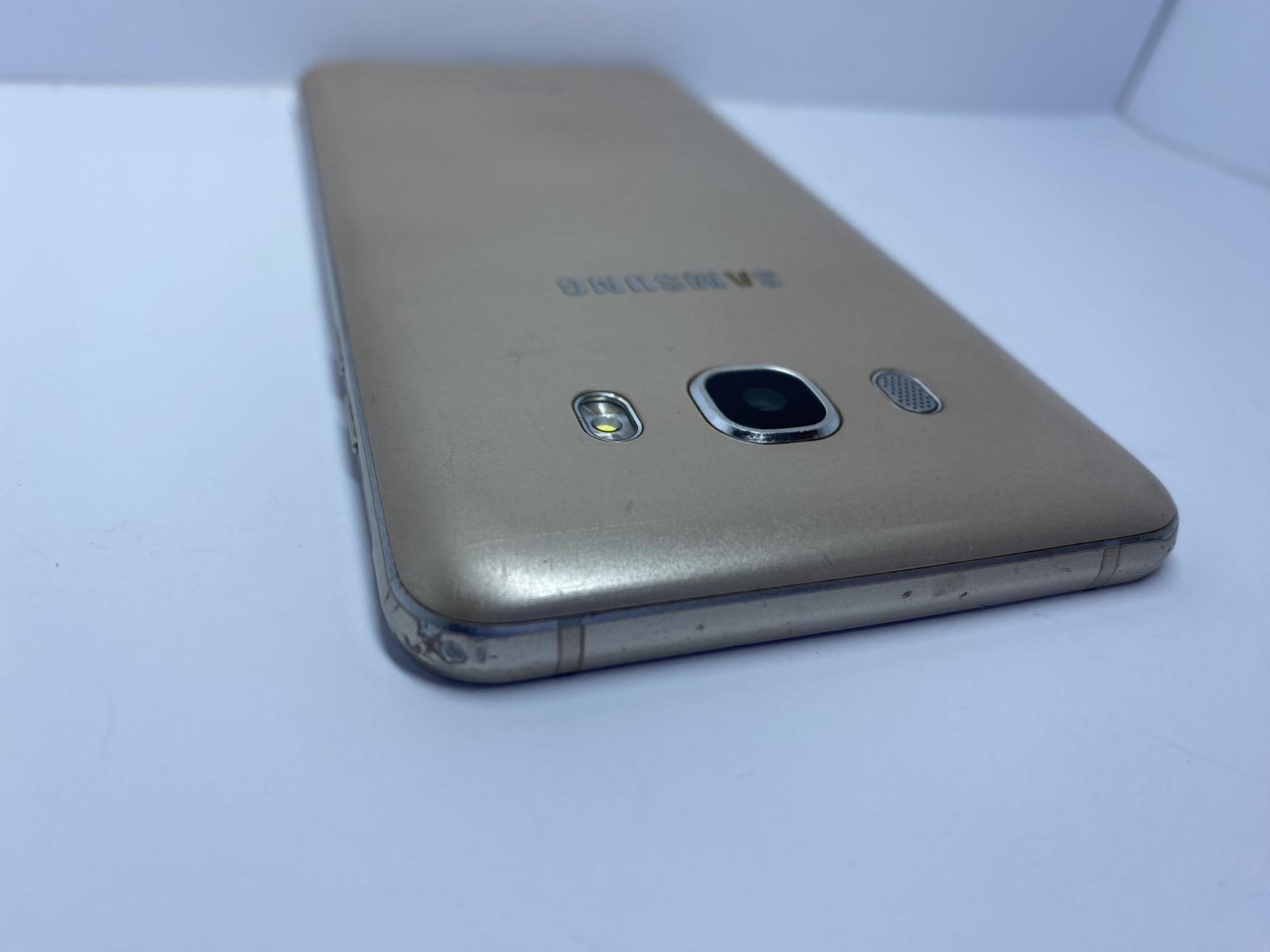 Samsung Galaxy J5 2016 (SM-J510H) 2/16G 5