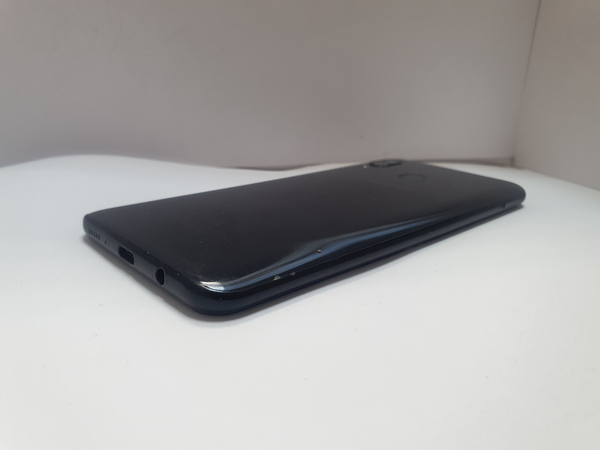 Samsung Galaxy A30 (SM-A305FN) 3/32Gb 3