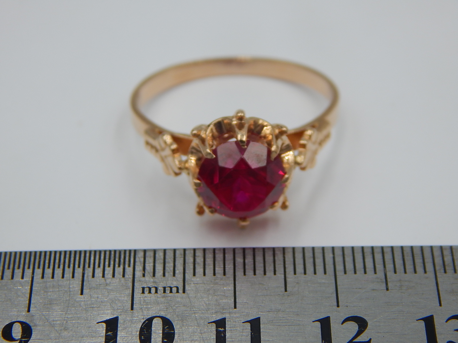 Кольцо из красного золота с корундом (29231392) 8