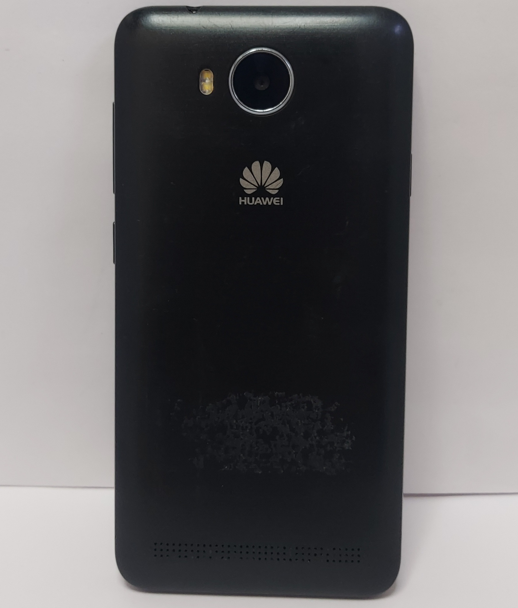 Huawei Y3 II 1/8Gb (LUA-U22)  4