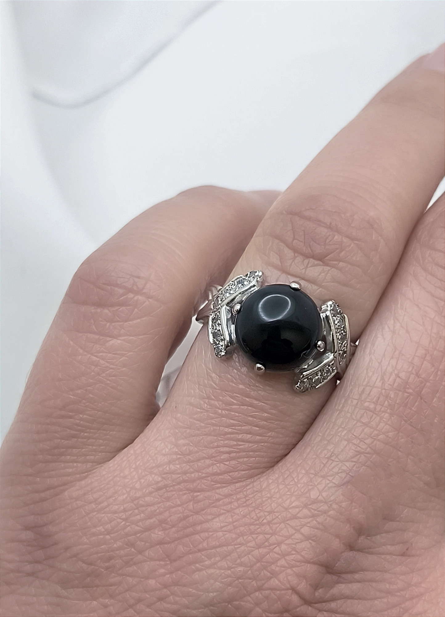 Серебряное кольцо с цирконием и ониксом (33454398) 4