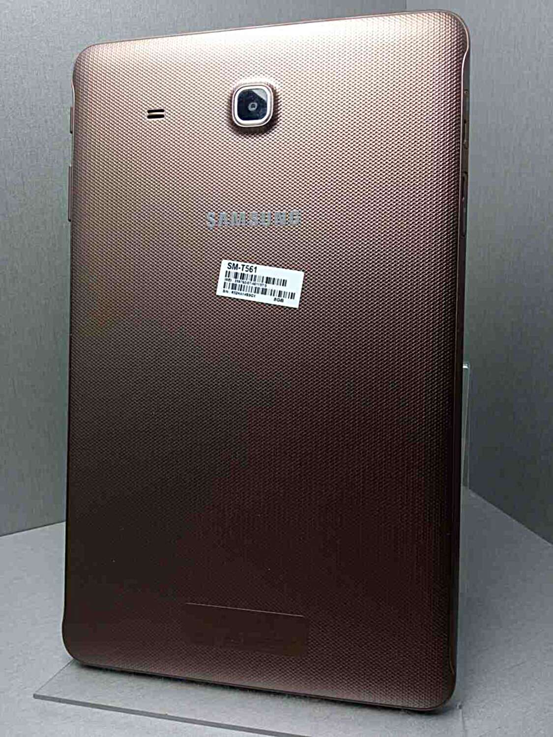 Планшет Samsung Galaxy Tab E SM-T561 8Gb 8