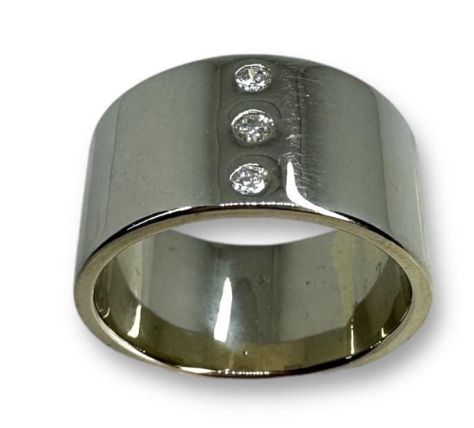 Кольцо из белого золота с бриллиантом (-ми) (31409274) 1