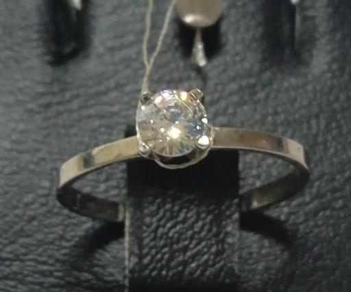 Серебряное кольцо с цирконием (30513351) 0