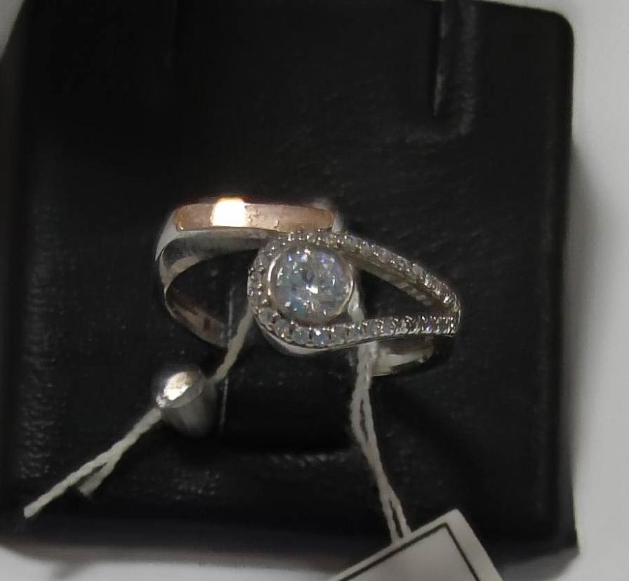 Серебряное кольцо с позолотой и цирконием (30541571) 1