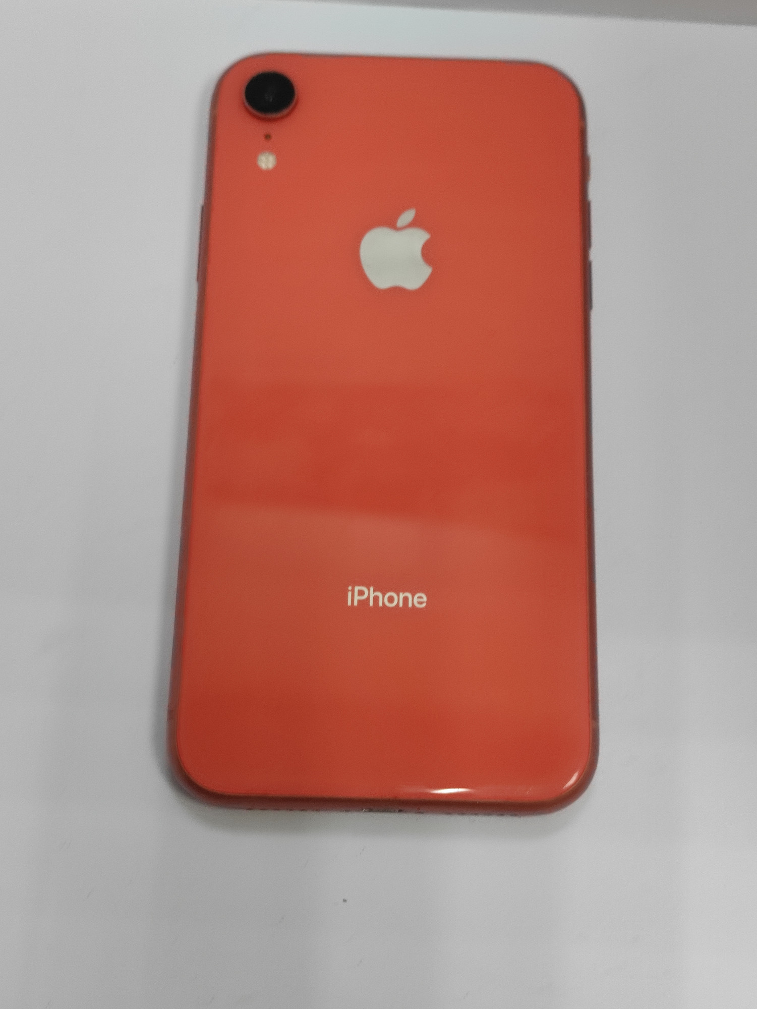 Apple iPhone XR 128GB Product Red (MRYE2) 2