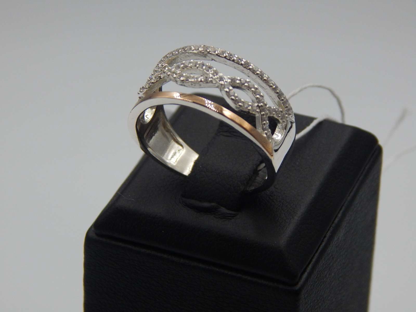 Серебряное кольцо с позолотой и цирконием (31788509) 1